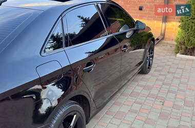Седан Audi A3 2014 в 