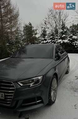 Седан Audi A3 2018 в 