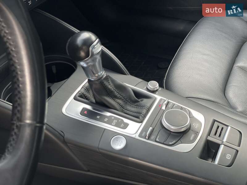 Хэтчбек Audi A3 2016 в Днепре