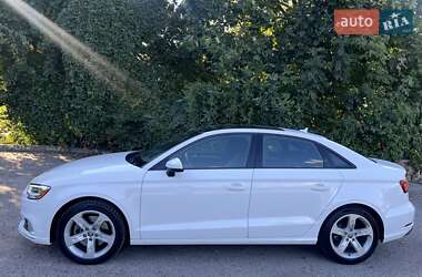 Седан Audi A3 2018 в 