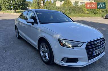 Седан Audi A3 2018 в 