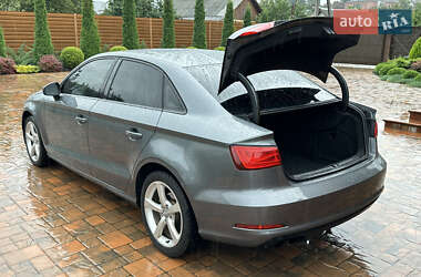 Седан Audi A3 2014 в 