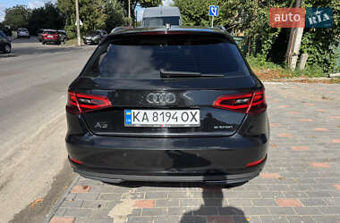 Хэтчбек Audi A3 2015 в 