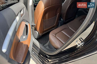 Хэтчбек Audi A3 2015 в 