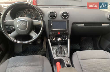 Хэтчбек Audi A3 2007 в 