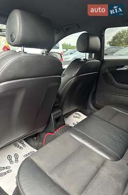 Хэтчбек Audi A3 2005 в 