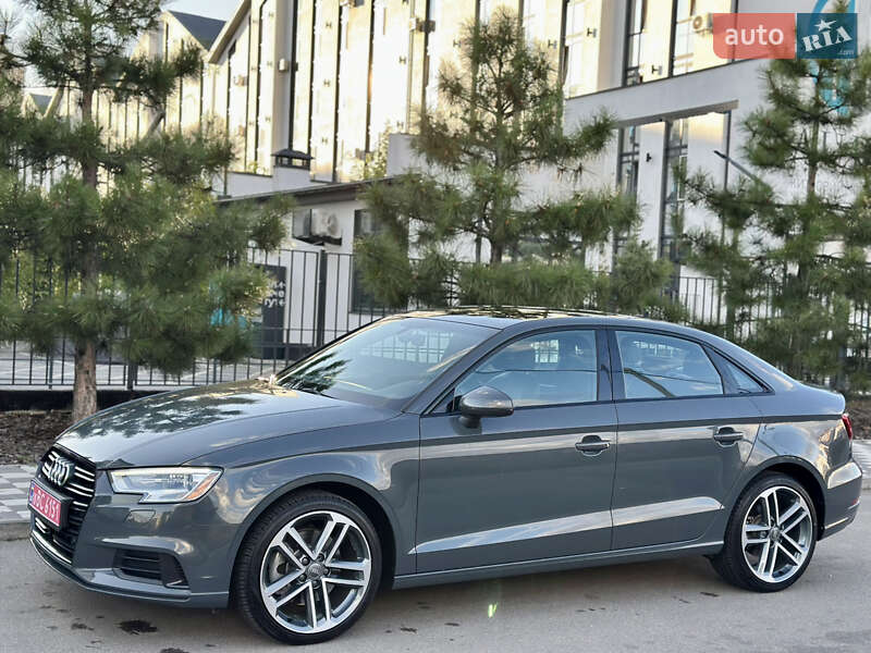 Седан Audi A3 2020 в Киеве