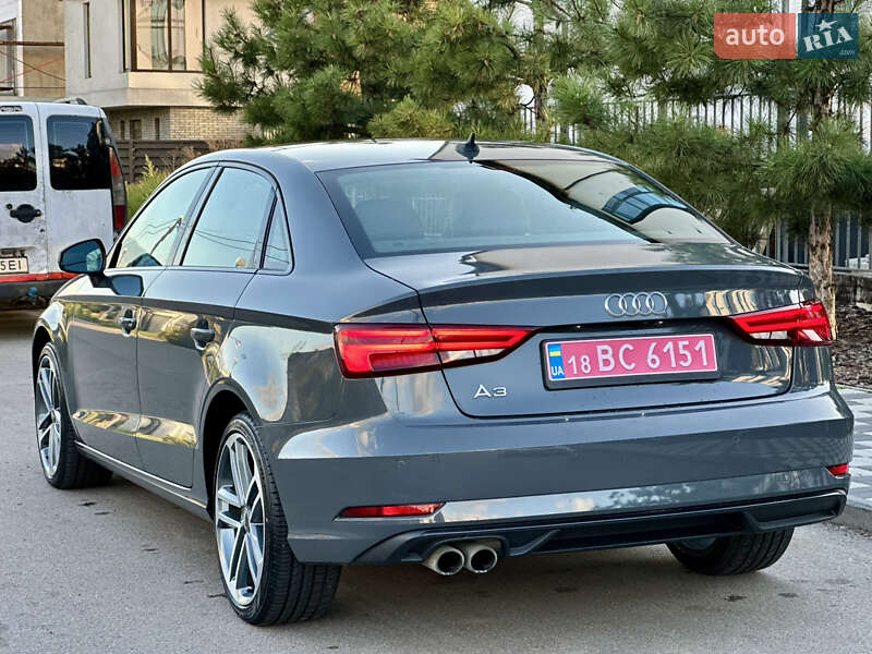 Седан Audi A3 2020 в Киеве