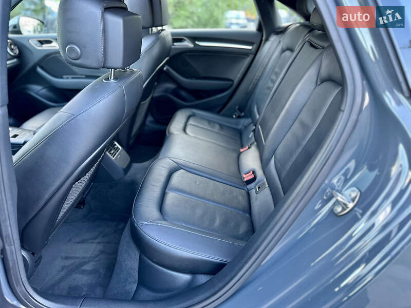 Седан Audi A3 2020 в Киеве