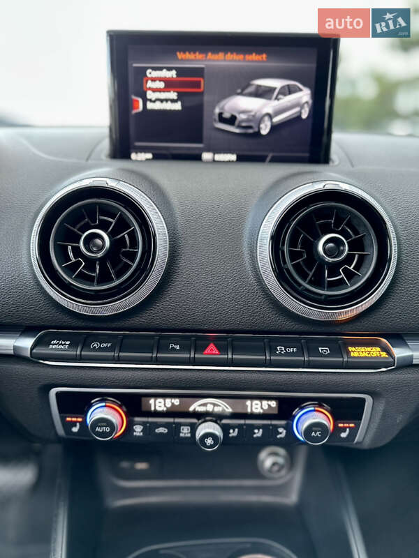 Седан Audi A3 2020 в Киеве