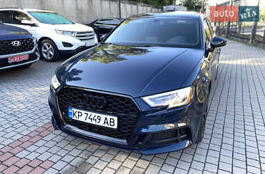 Седан Audi A3 2017 в Запорожье