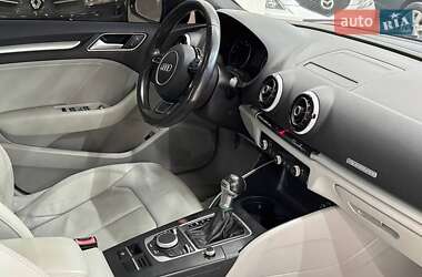 Седан Audi A3 2015 в 