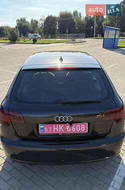 Хетчбек Audi A3 2006 в 
