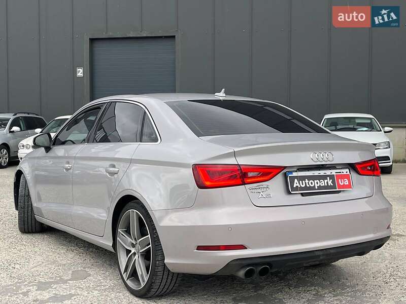 Седан Audi A3 2014 в Львове