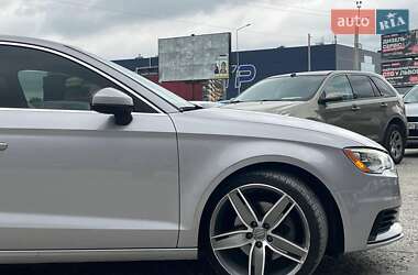Седан Audi A3 2014 в Львове