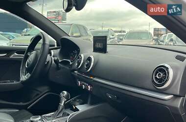 Седан Audi A3 2014 в Львове