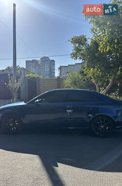 Седан Audi A3 2014 в 