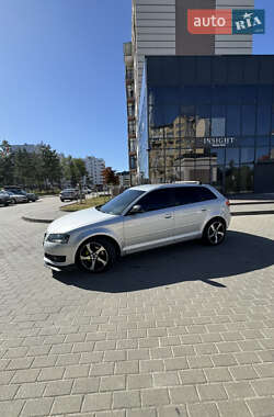 Хетчбек Audi A3 2008 в 