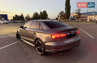 Седан Audi A3 2016 в 