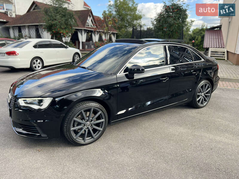 Седан Audi A3 2014 в Вінниці