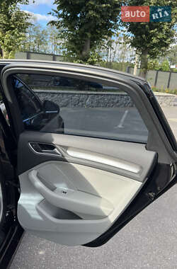 Седан Audi A3 2014 в 