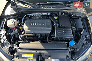 Седан Audi A3 2016 в 
