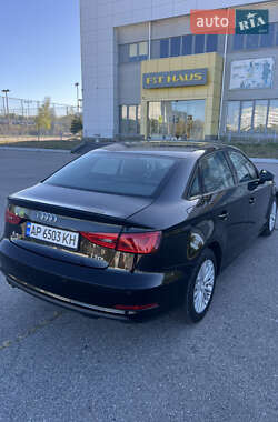 Седан Audi A3 2016 в 