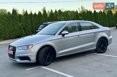 Седан Audi A3 2015 в 