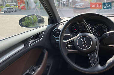 Седан Audi A3 2017 в 