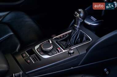 Седан Audi A3 2016 в 
