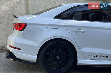 Седан Audi A3 2016 в 