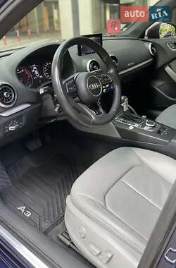 Седан Audi A3 2016 в 