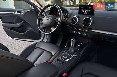 Седан Audi A3 2015 в 