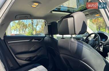Седан Audi A3 2015 в 
