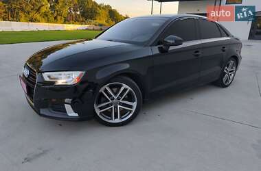 Седан Audi A3 2017 в 