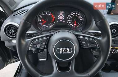 Седан Audi A3 2017 в 
