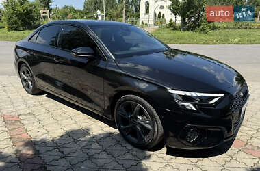 Седан Audi A3 2023 в Коломые