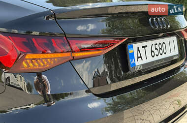 Седан Audi A3 2023 в Коломые