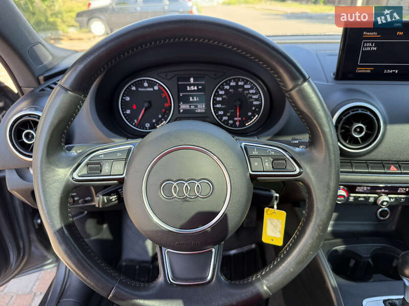 Седан Audi A3 2015 в Києві