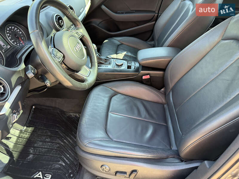 Седан Audi A3 2015 в Києві