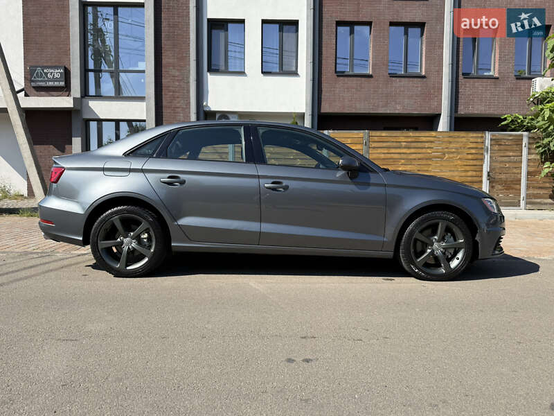 Седан Audi A3 2015 в Києві