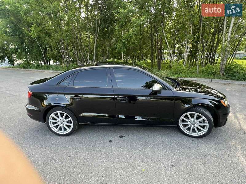 Седан Audi A3 2015 в Харькове