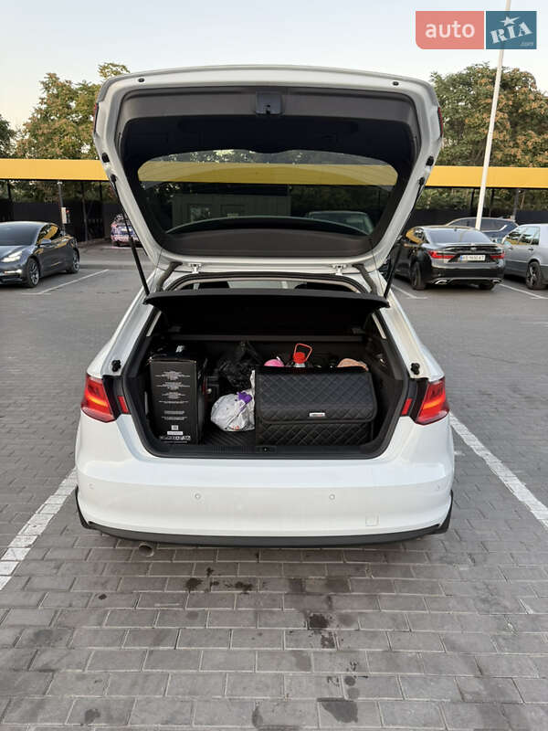 Хэтчбек Audi A3 2015 в Днепре фото 18 Хэтчбек Audi A3 2015 в Днепре