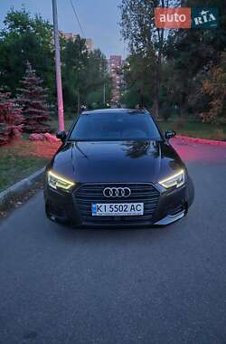 Седан Audi A3 2019 в 