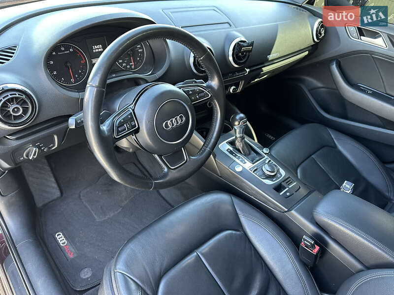 Седан Audi A3 2014 в Киеве