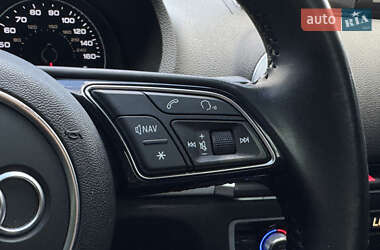 Седан Audi A3 2016 в 