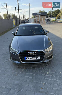 Седан Audi A3 2016 в Києві