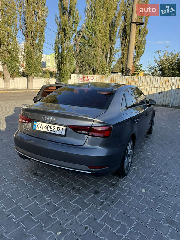 Седан Audi A3 2016 в Києві