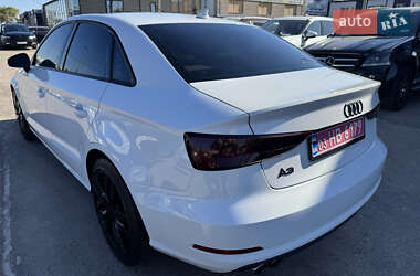 Седан Audi A3 2015 в 