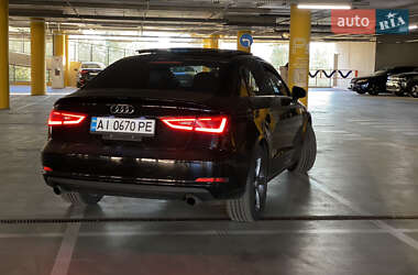 Седан Audi A3 2015 в 